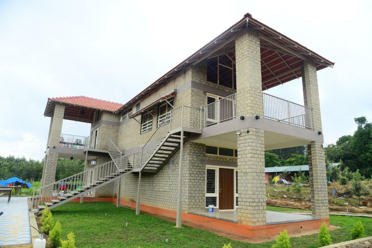 Hotel Biranji Aqua Retreat Chikmagalūr Exterior foto